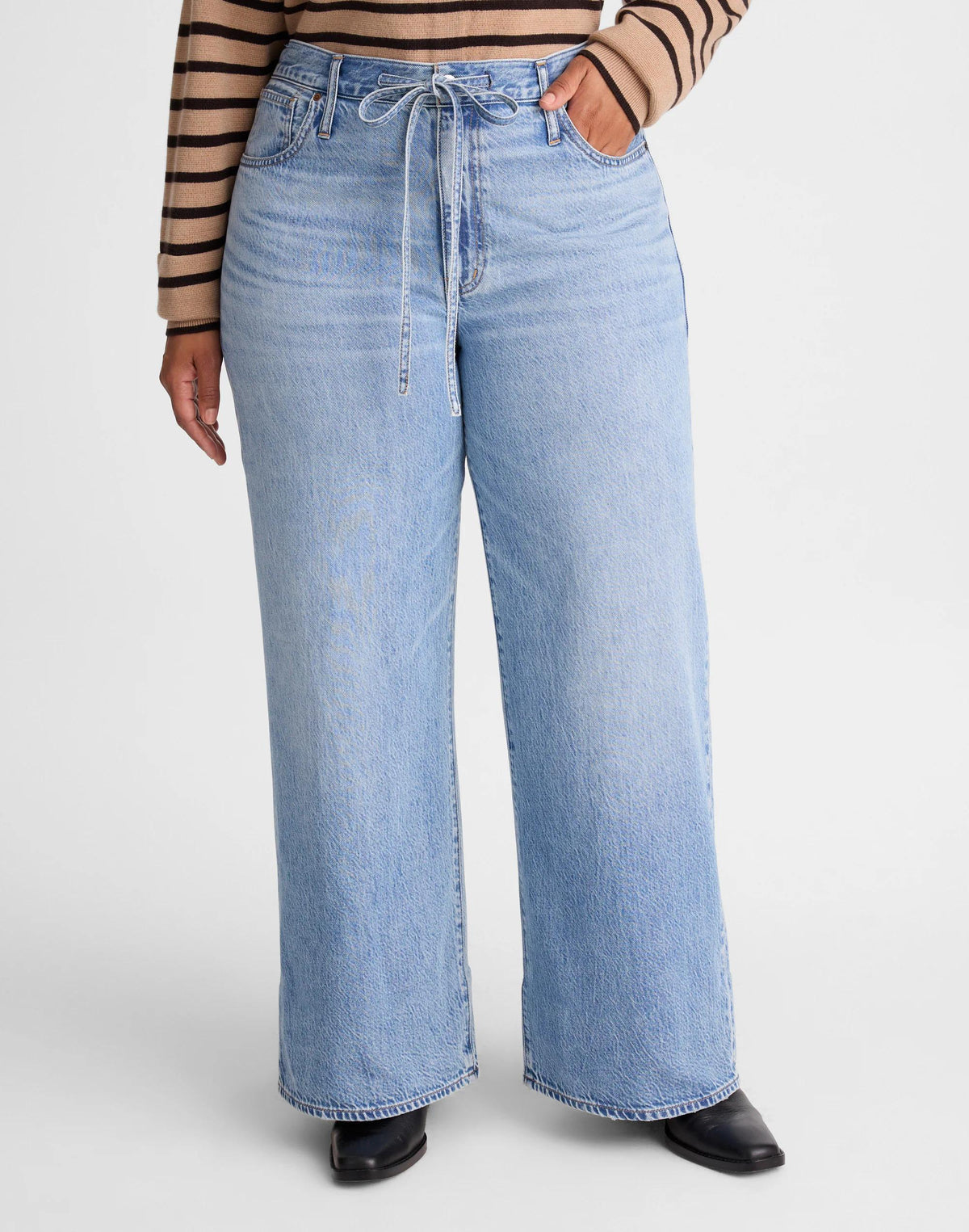 The Plus Ultimate Wide-Leg Jean in Airy Denim Raebrook Wash | Madewell