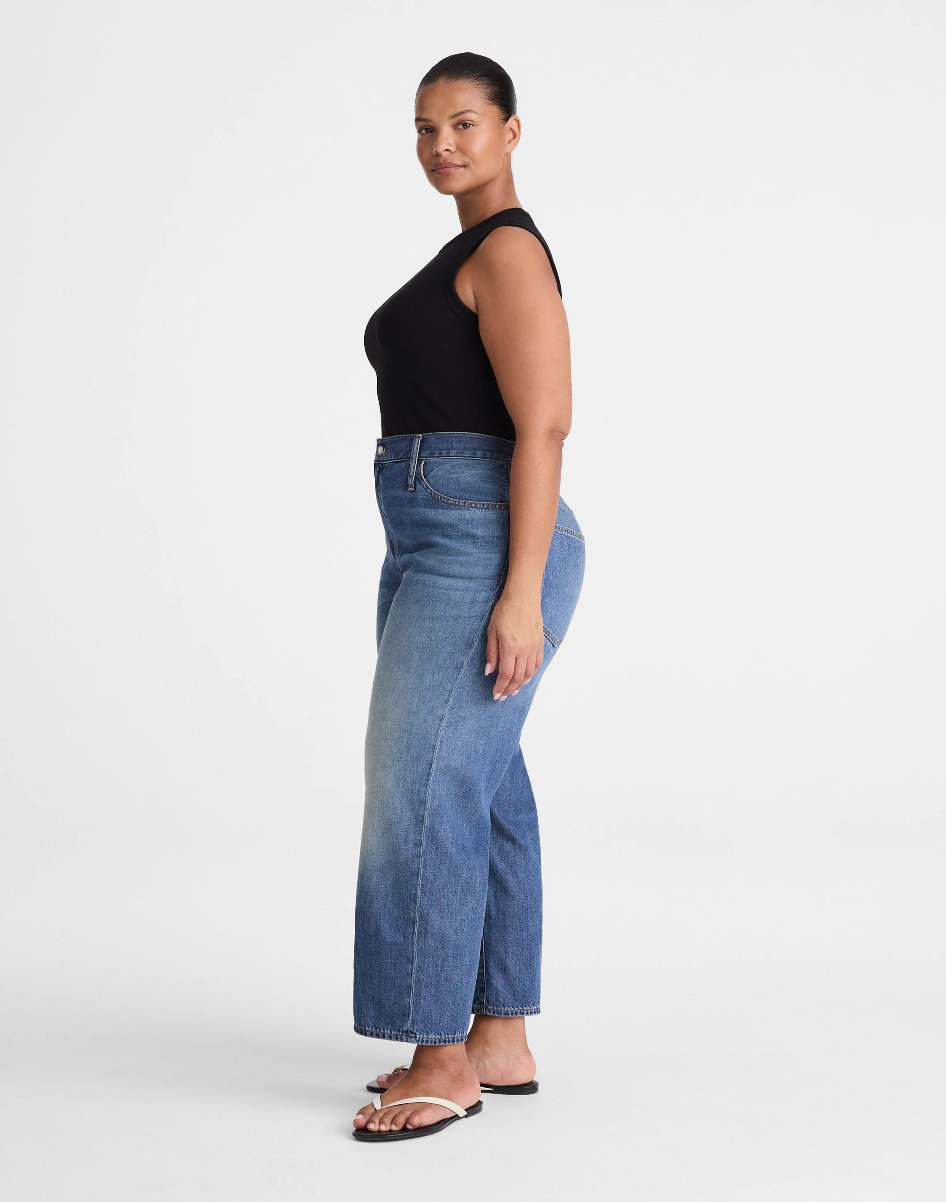 The Plus Perfect Vintage Wide-Leg Crop Jean in Airy Denim Solstice Wash | Madewell