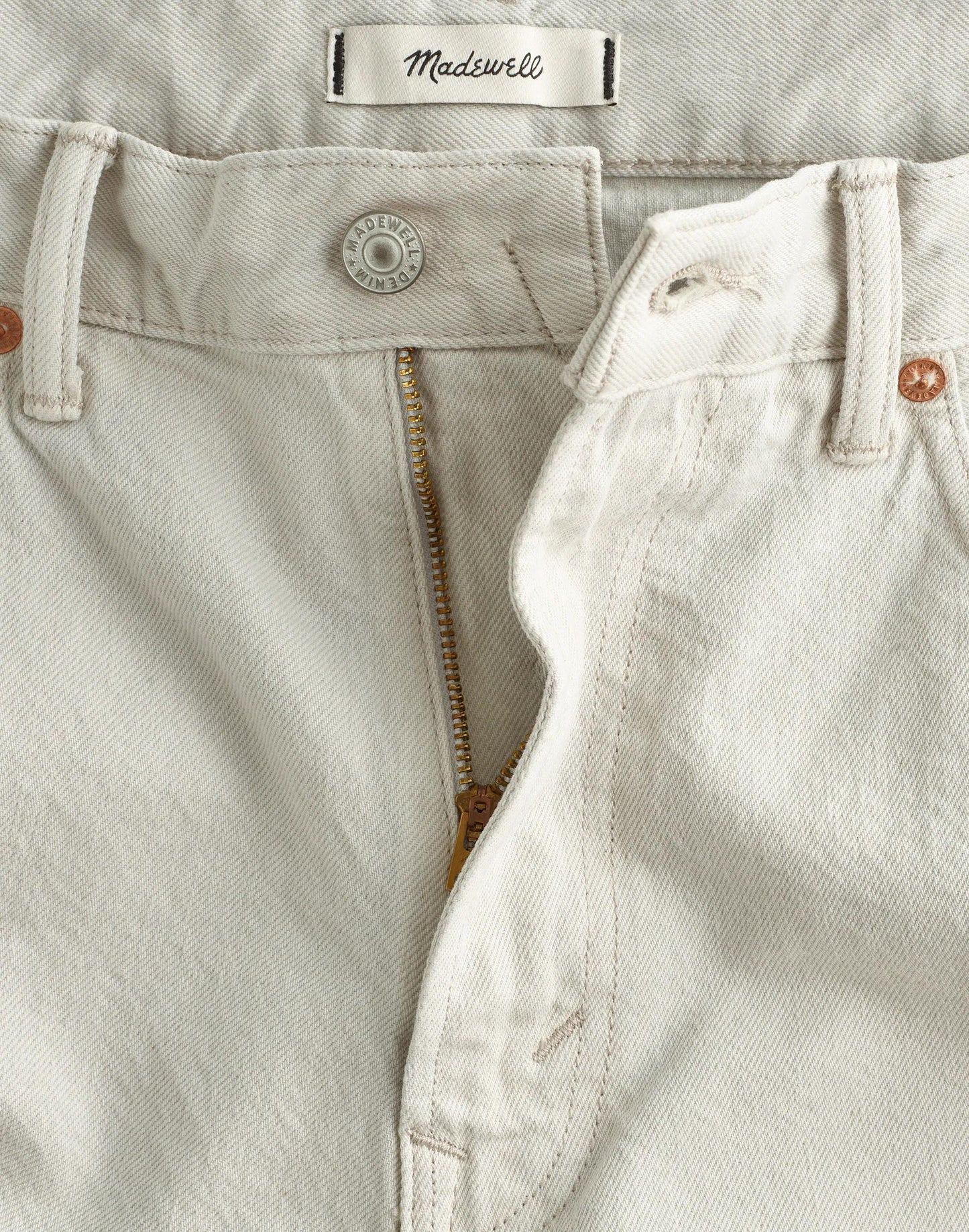 Relaxed Taper Jeans in Summerweight Denim Aluminum | Madewell