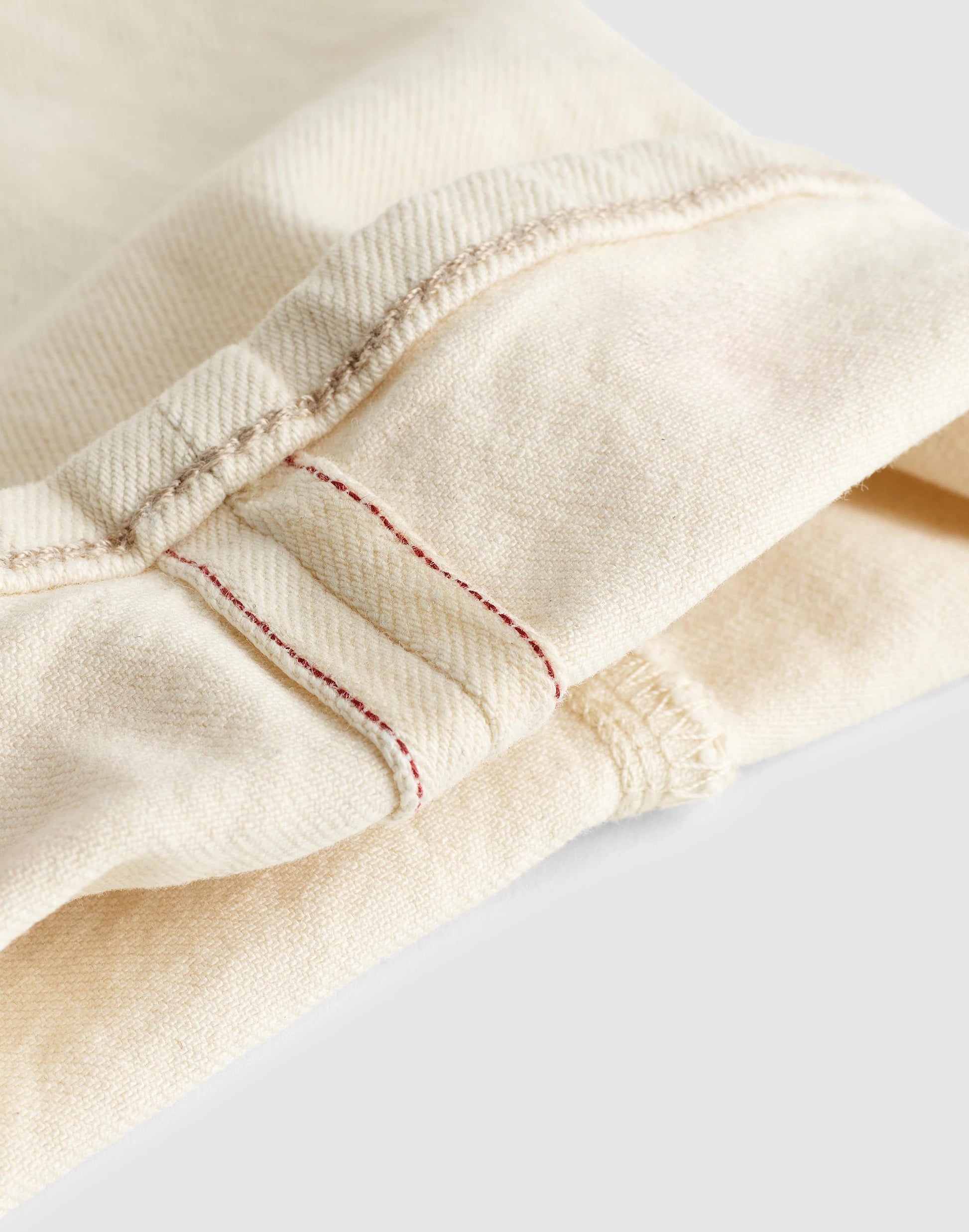 Relaxed Taper Jeans in Comfort Selvedge Ecru | Madewell