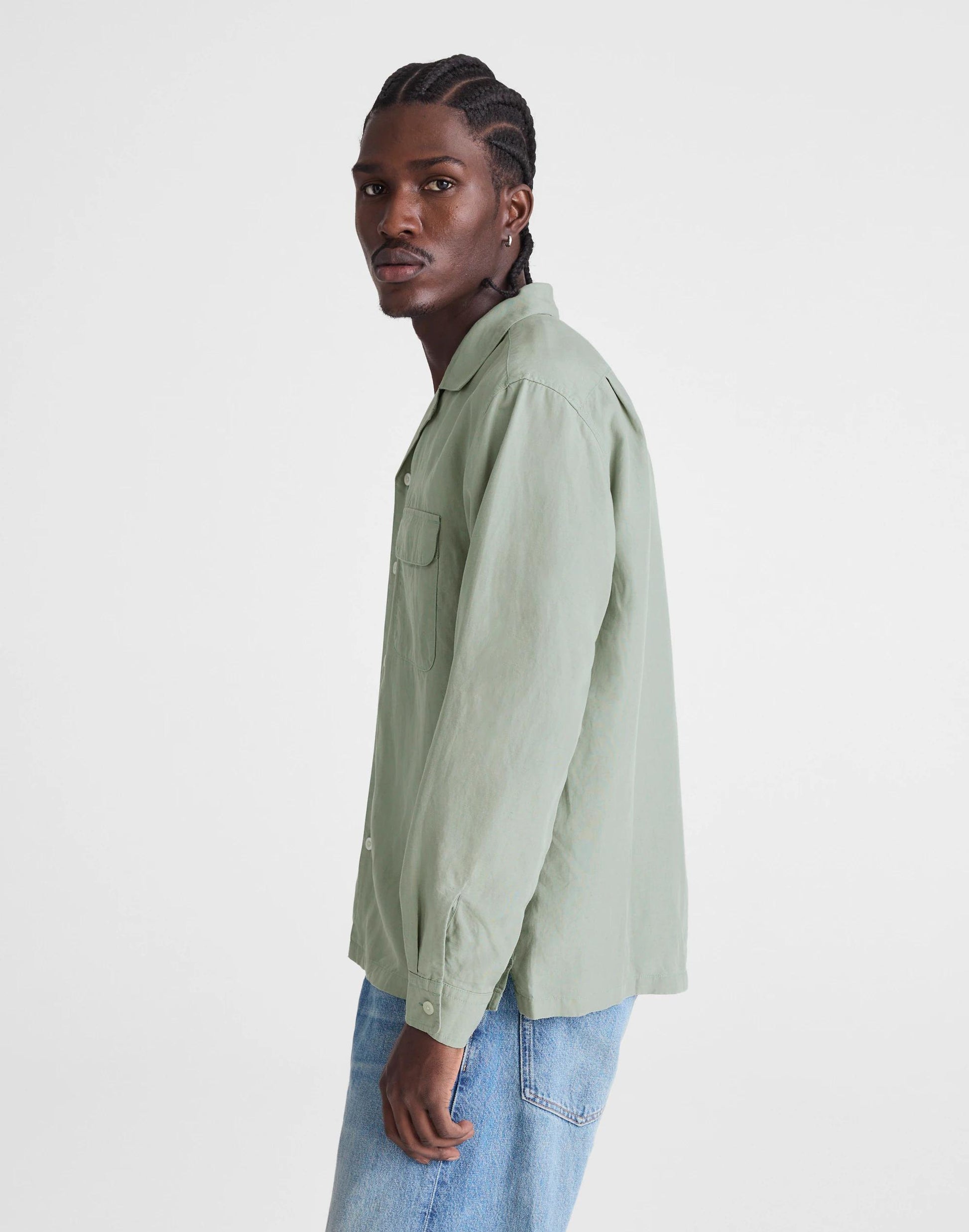 The Long-Sleeve Camp Shirt in Archive Linen Blend Frosted Cement | Madewell