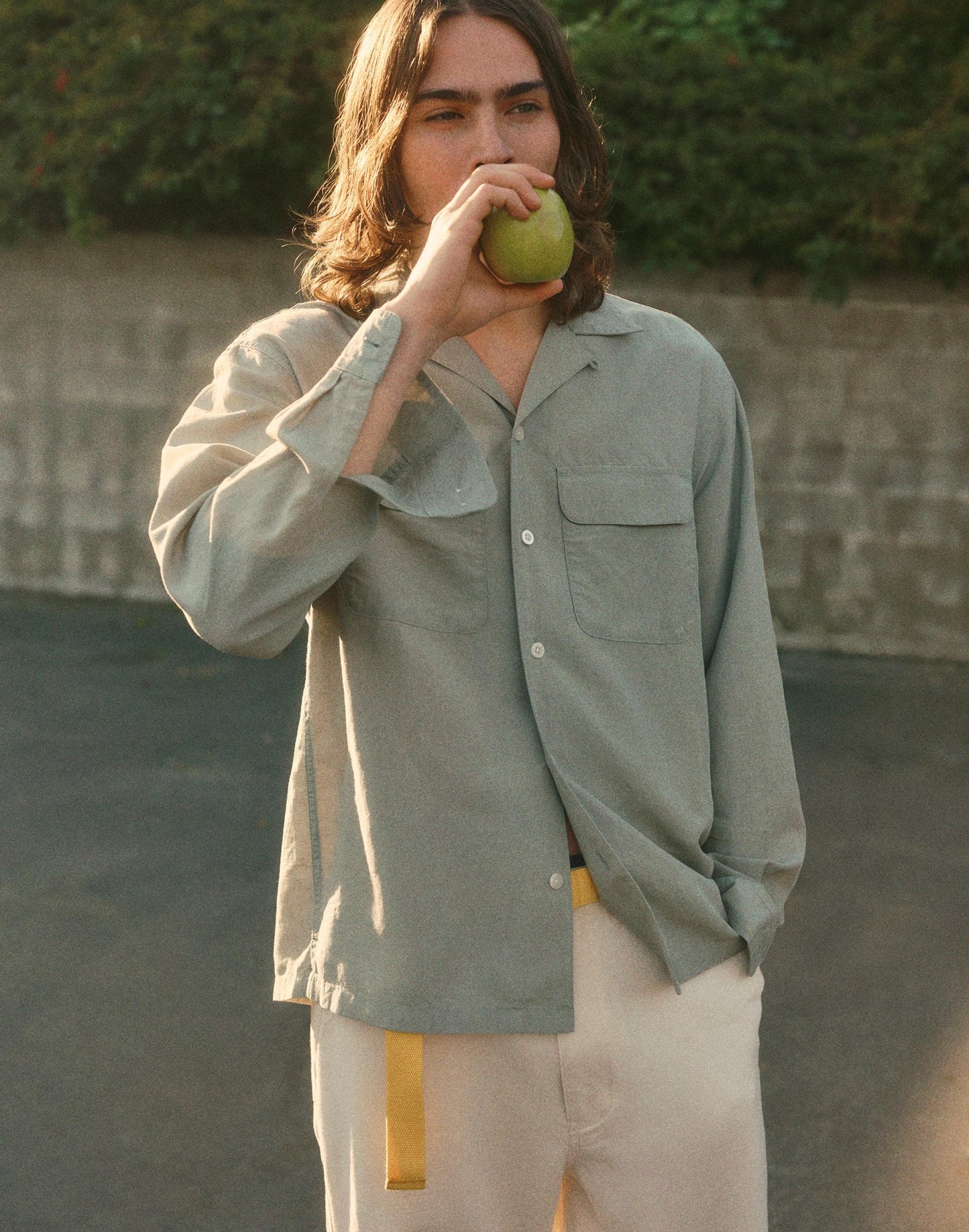 The Long-Sleeve Camp Shirt in Archive Linen Blend Frosted Cement | Madewell
