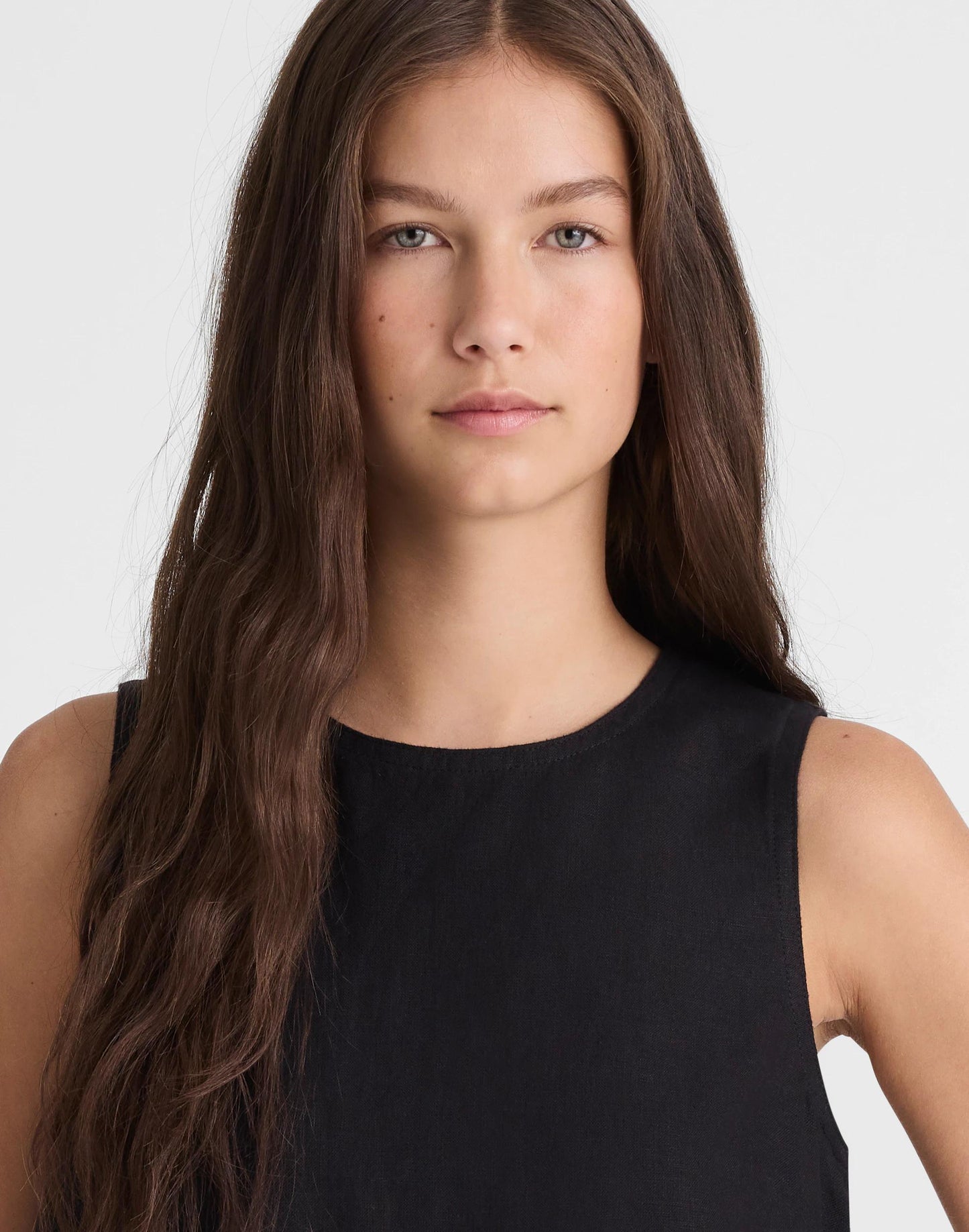 Shell Top in 100% Linen Jet Black | Madewell