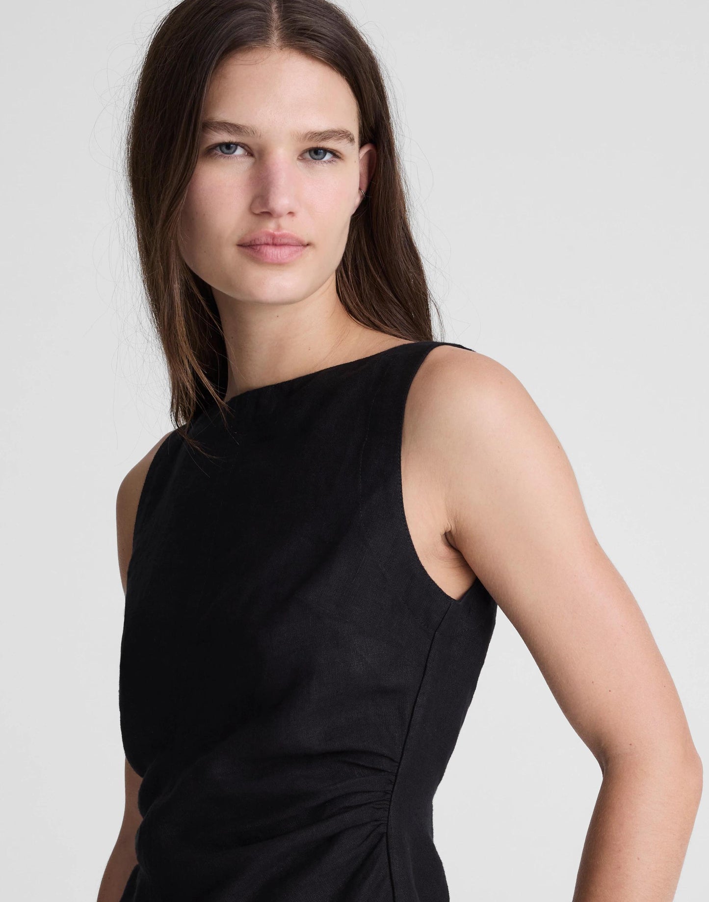 Cinched Boatneck Sleeveless Top in 100% Linen Jet Black | Madewell
