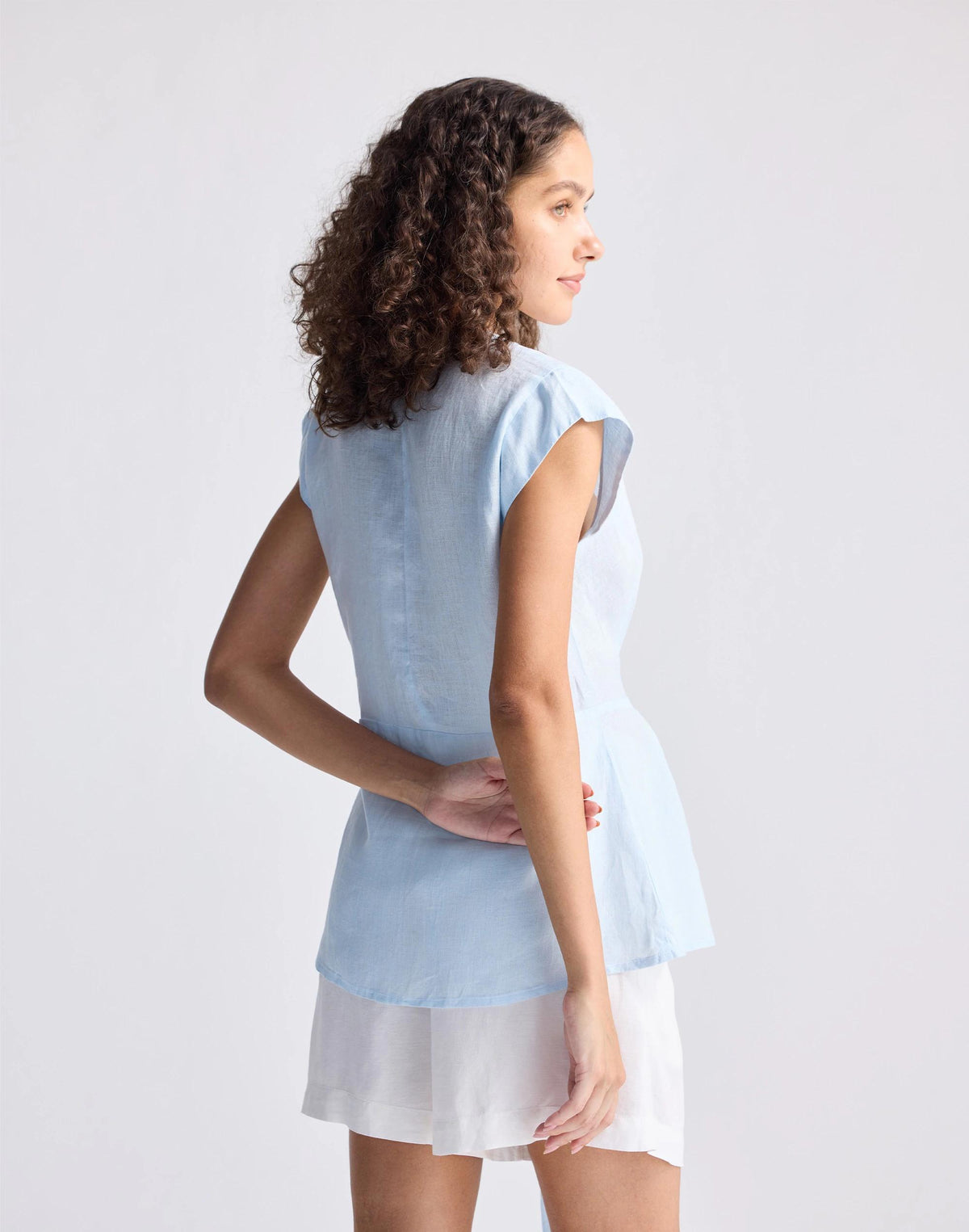Reistor® Power Moves Hemp Short Sleeve Top in Blue Light Blue | Madewell