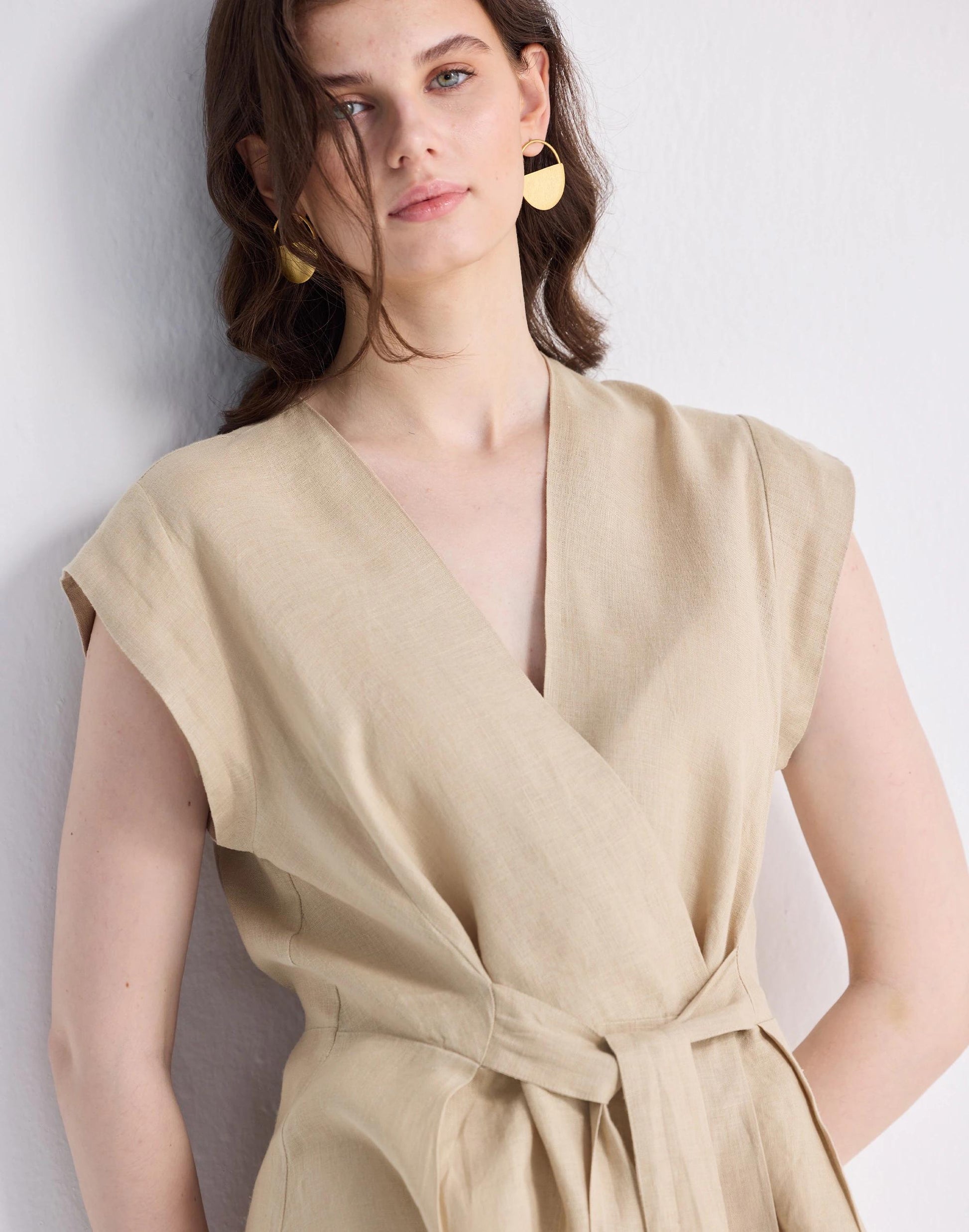 Reistor® Power Moves Hemp Short Sleeve Top in Neutral Beige Beige | Madewell