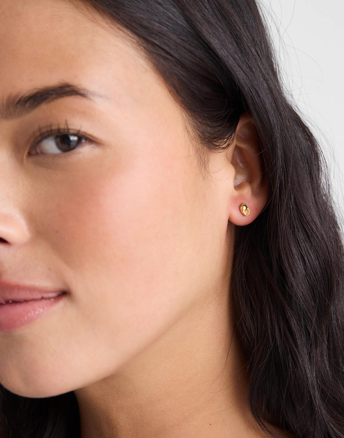 Demi-Fine Shell Stud Earrings 14k Gold | Madewell
