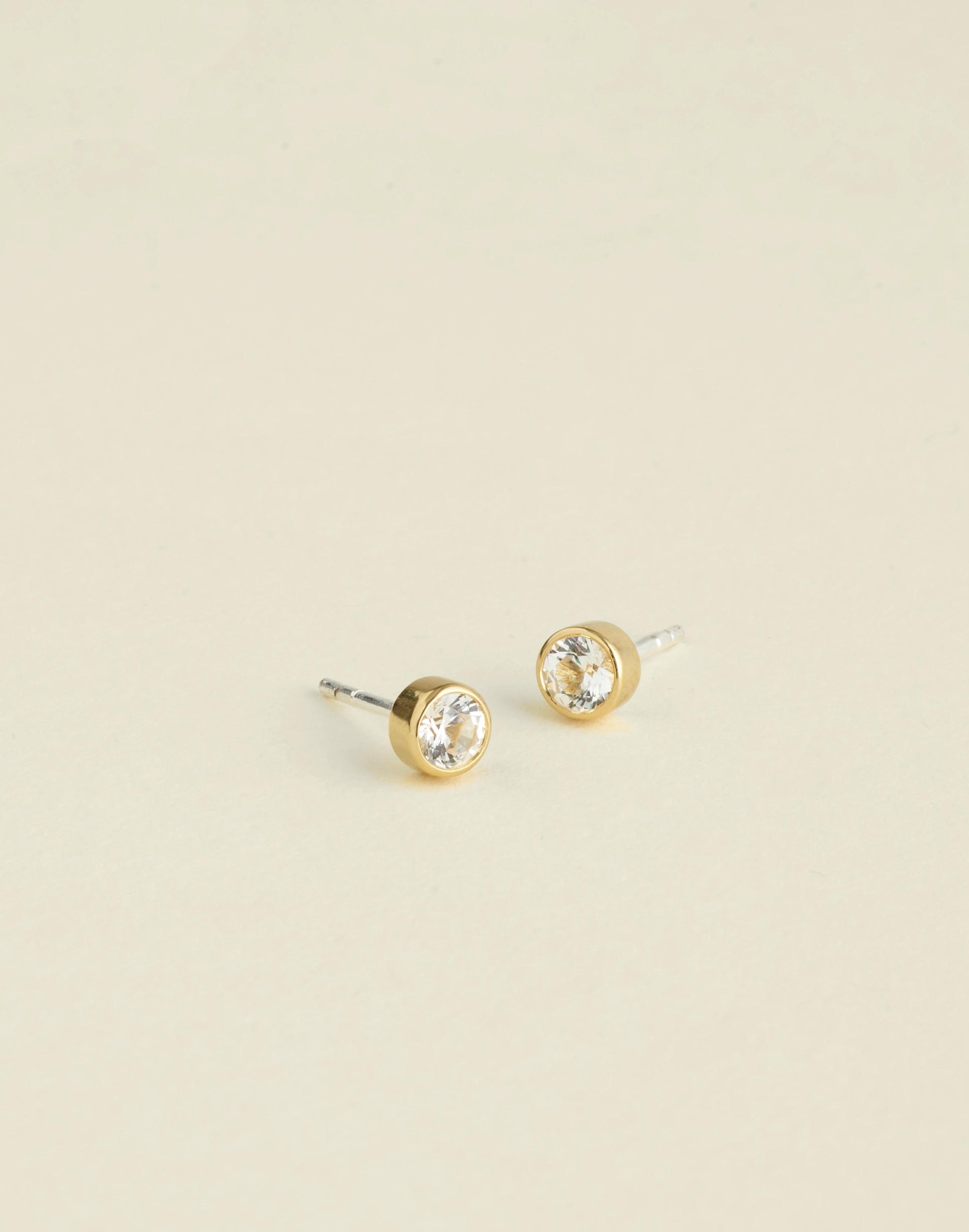 Demi-Fine Bezel Set Crystal Stud Earrings 14k Gold | Madewell